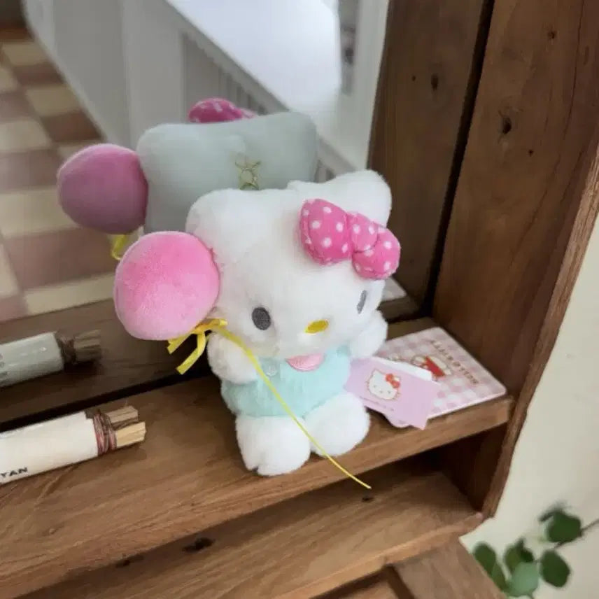 [BUNJANG] Hello Kitty Pink Balloon Keyring / (정품)헬로키티 핑크벌룬 인형키링 열쇠고리(새상품)