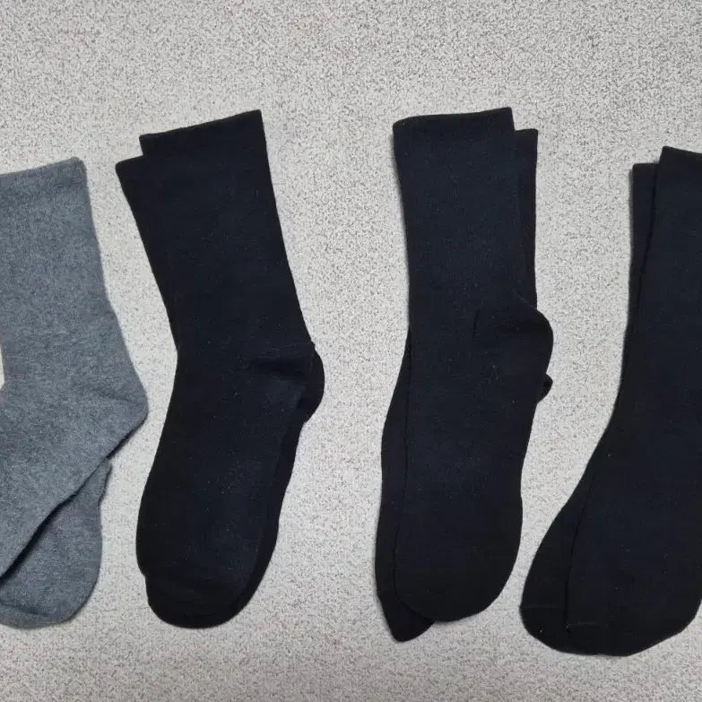 [BUNJANG] Musinsa Light Weight Crew Socks (4 Pairs) / 무신사 라이트웨이트 크루 삭스 검&회 4켤레