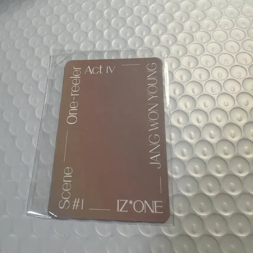 [BUNJANG] IZ*ONE Jang Won Young Photocard / 장원영 아이브 아이즈원 포카 1장