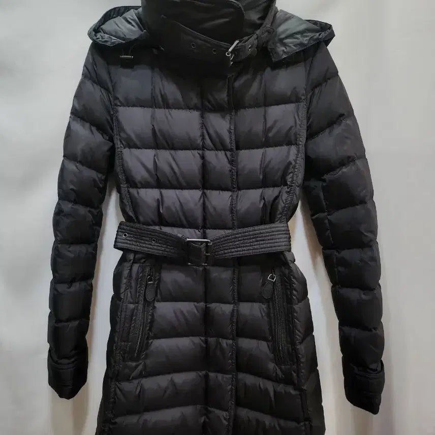 [BUNJANG] Burberry Belted Down Women's Padded Jacket / (정품)버버리 브릿 벨티드 다운 여성 패딩