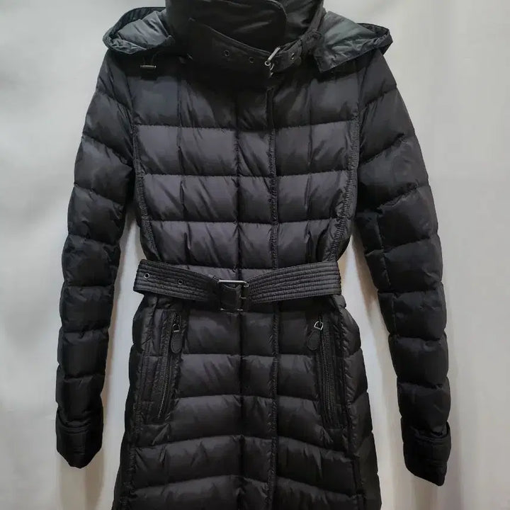 [BUNJANG] Burberry Belted Down Women's Padded Jacket / (정품)버버리 브릿 벨티드 다운 여성 패딩