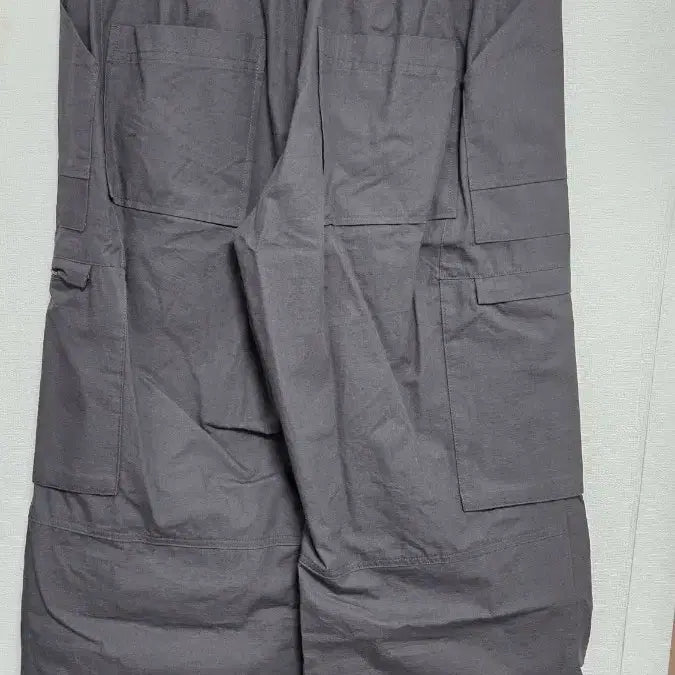 [BUNJANG] Hatching Room Fatigue Over Pants Ripstop Graphite / 해칭룸 Fatigue Over Pants Ripstop Graphite