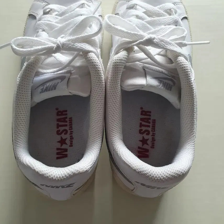 [BUNJANG] Nike Sneakers (Size 225) / 225 NIKE 나이키 운동화.225운동화.225단화.225신발