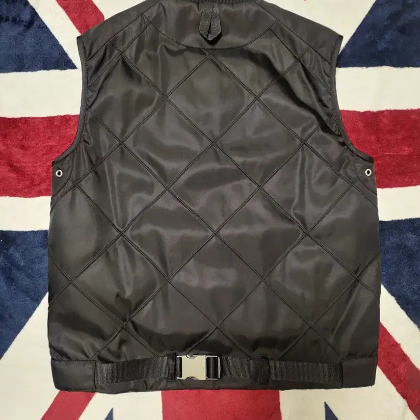 [BUNJANG] Prada Re-Nylon Padded Vest / 프라다 리나일론 패딩 조끼