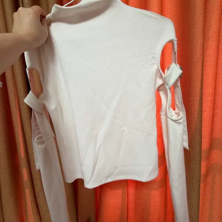 [BUNJANG] Tuomio White Top & Pants Set / 뚜오미오 화이트 상의, 팬츠