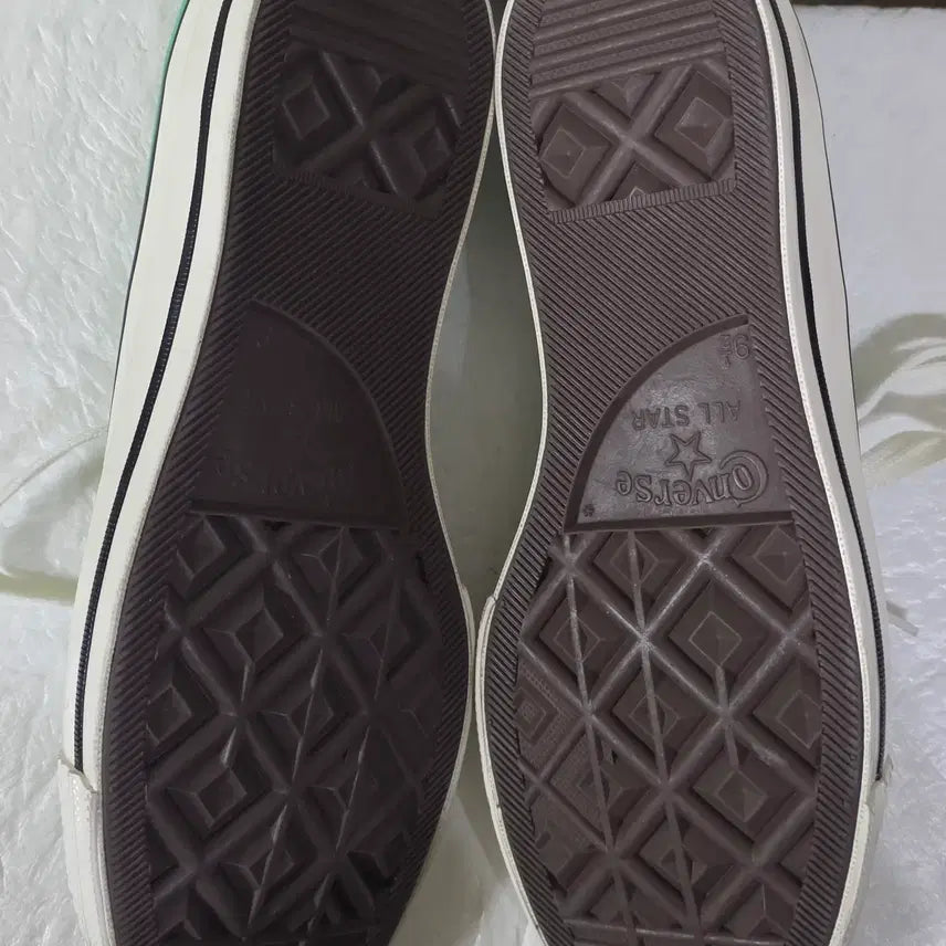 [SOLD OUT] [280] 컨버스 척70 로우 OX 시즈널 에이펙스스린ㅡ미착용새상품