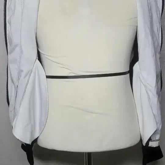 [BUNJANG] Nike Hooded Windbreaker / 나이키 후드 바람막이 화이트/블랙 XL