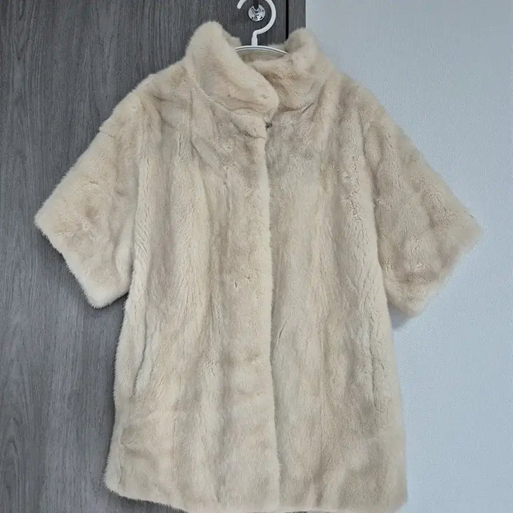 [BUNJANG] Mink Coat Pearl Beige / 진도 반팔 밍크 코트 펄베이지