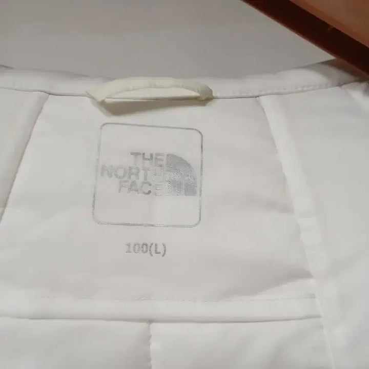 [BUNJANG] North Face Lightweight Jacket (Size 100) / 노스페이스 경량 패딩 얇은패딩 바람막이 100 남자