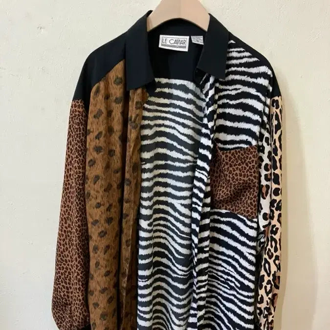 [SOLD OUT] Le CAVIAR Animal  셔츠