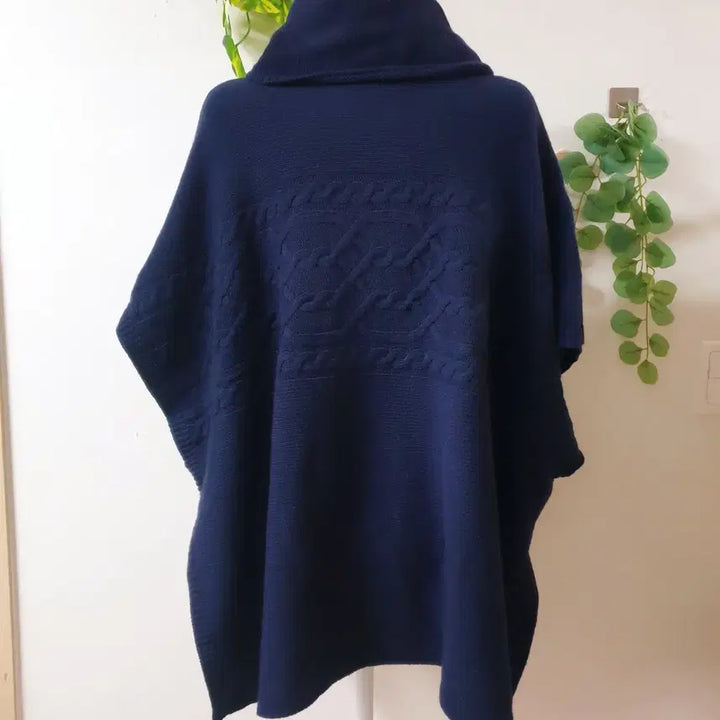 [BUNJANG] Massimo Dutti Wool Knit Cape / 마시모두띠 이태리원단 케이프 55~88 야크가죽벨트 울니트망토 네이비