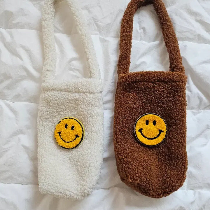 [BUNJANG] Smile Mini Tumbler Bag (Ivory, Brown) / 스마일 뽀글이 미니 텀블러백 (아이보리, 브라운)