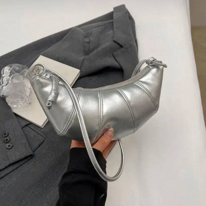 [BUNJANG] Wasan Asang Cross Shoulder Hobo Bag / 여성 크루 와상 아상 크로스 숄더 호보백 포춘 소지품 미니 반달 실버가방