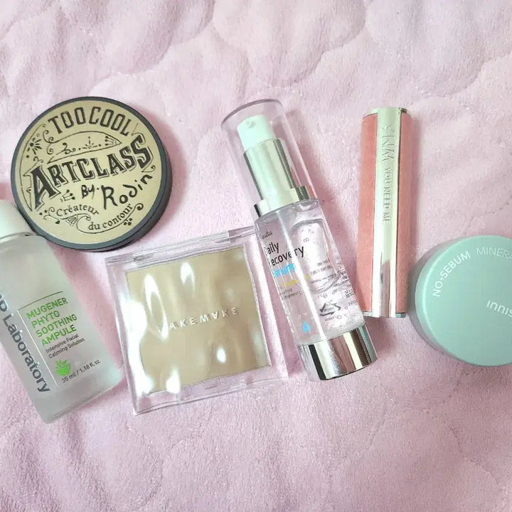 [BUNJANG] Cosmetics Pouch / 화장품 처분 선착순 파우치 나눔