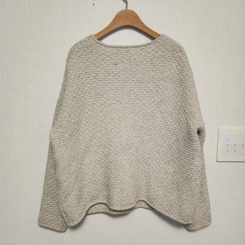 [BUNJANG] (G)I-DLE Tomboy Ivory Knit Cardigan / 상태A+)톰보이 아이보리 니트 가디건