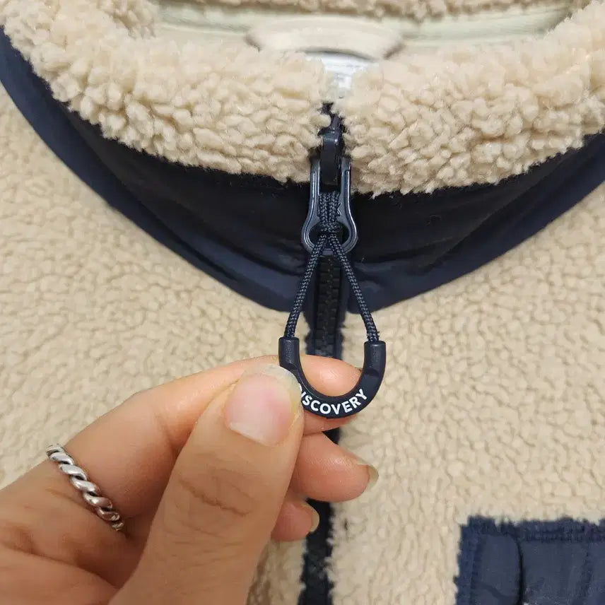 [BUNJANG] Discovery Fleece Jacket Beige / 상태A+)디스커버리 양털 플리스 자켓 베이지