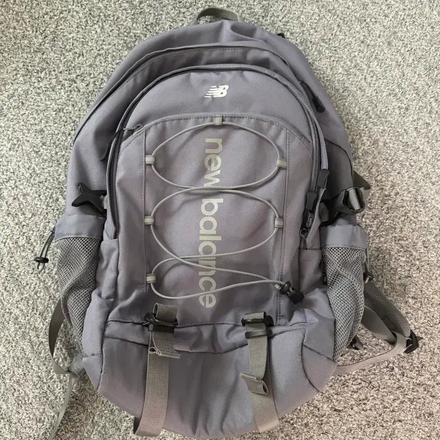 [BUNJANG] New Balance Backpack / 뉴발란스 백팩 그레이