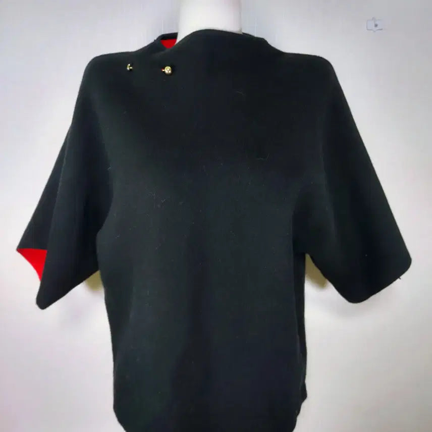 [BUNJANG] Winter Knit Top / 가오리핏 겨울반팔니트 55 66 블랙레드 배색