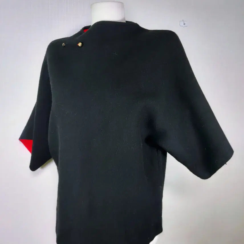 [BUNJANG] Winter Knit Top / 가오리핏 겨울반팔니트 55 66 블랙레드 배색