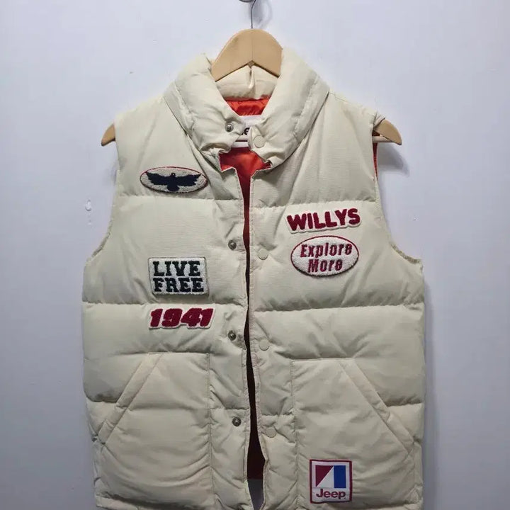 [BUNJANG] Jeep Patch Point Padded Vest Ivory S / Jeep 지프 패치 포인트 패딩 조끼 아이보리 S