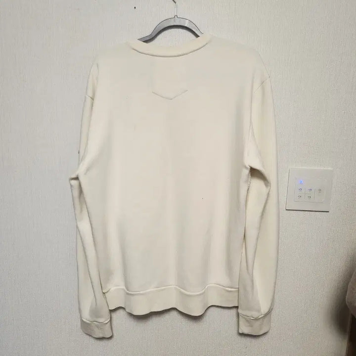 [BUNJANG] Descente Fleece Sweatshirt (Ivory, Size 110) / 상태A+)데상트 뽀글이 플리스 맨투맨 아이보리110