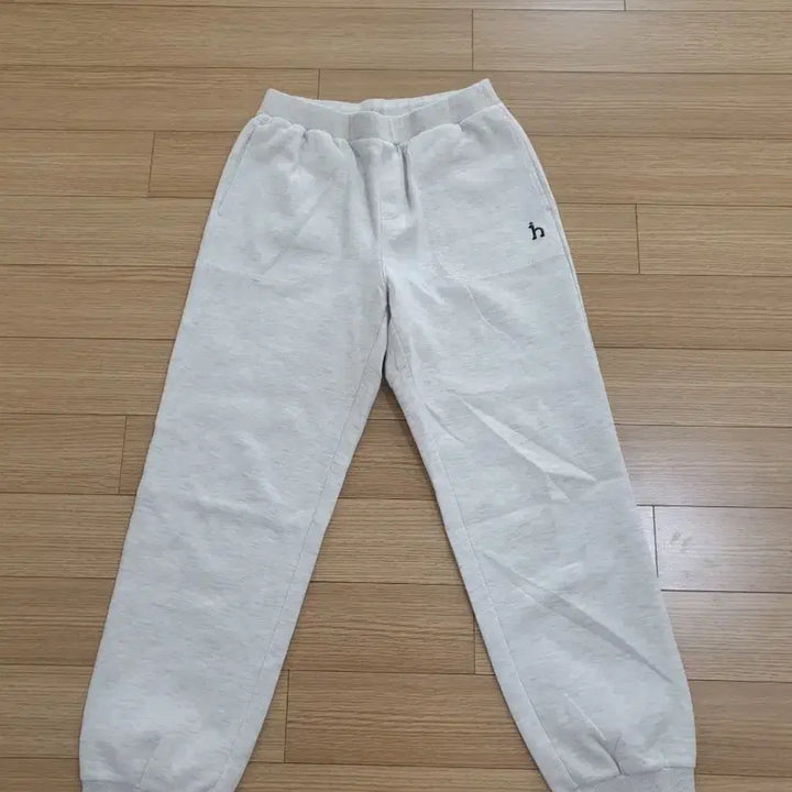 [BUNJANG] Hazzys Training Jogger Pants / 헤지스 트레이닝 조거 바지