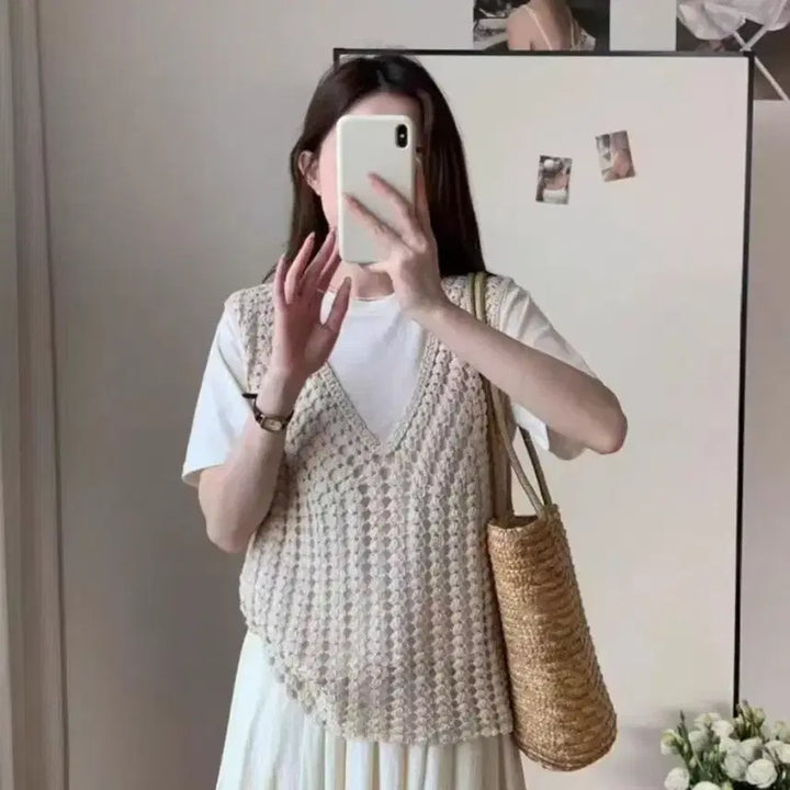 [BUNJANG] Knitted Vest Top / 여성 꼬임 뜨개 그물 레이스 루즈핏 비치웨어 레이어드 니트 조끼 베스트