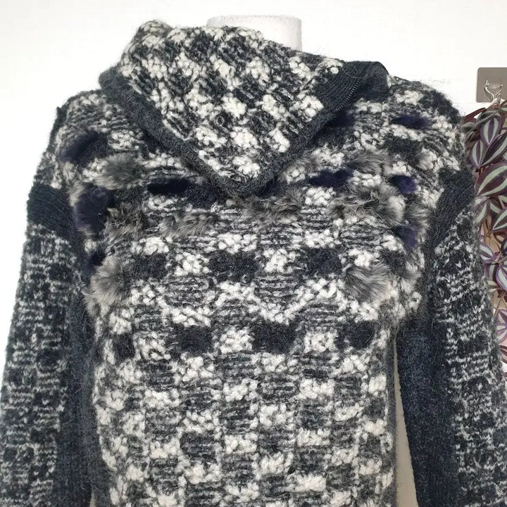 [BUNJANG] System Rabbit Fur Mohair Turtleneck Knit 66 Gray Check / 한섬 시스템 래빗퍼 모헤어 터틀넥니트 66 그레이체크