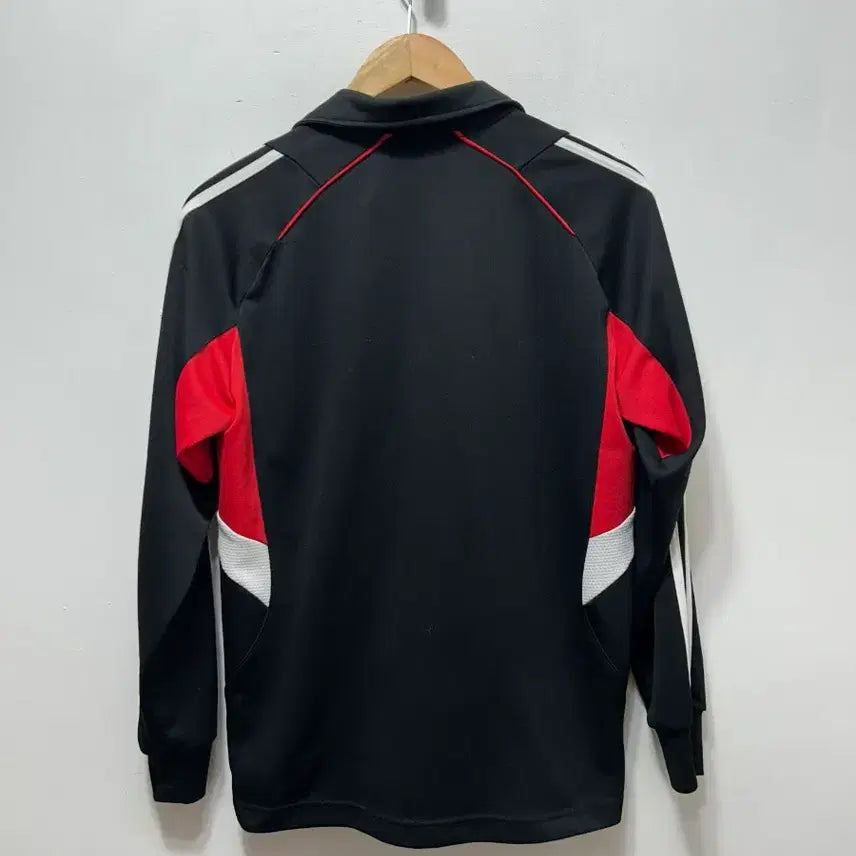 [BUNJANG] Adidas Black/Red Tri-Stripe Track Top / 아디다스 블랙/레드 삼선 트랙탑 S