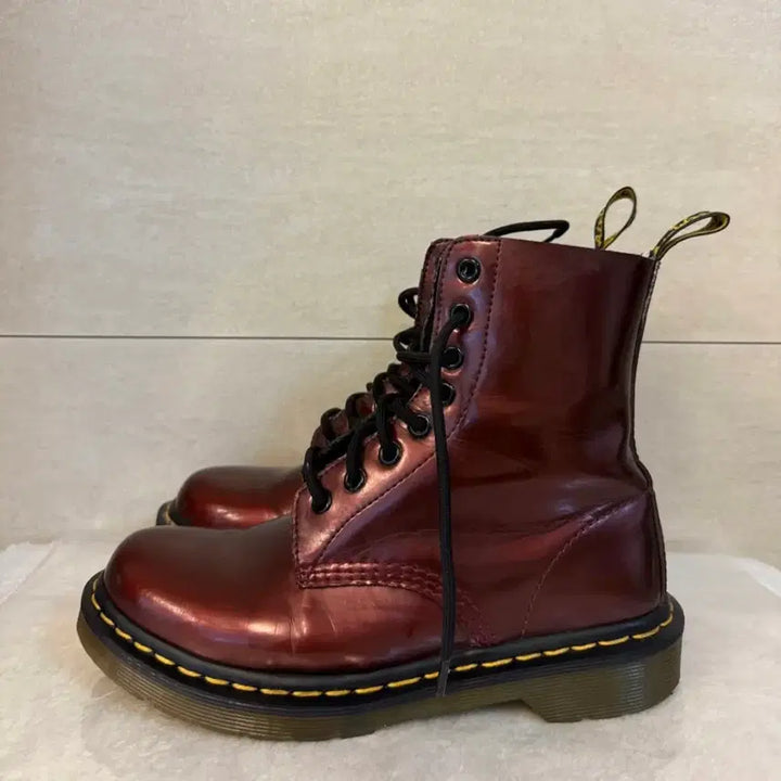 [BUNJANG] Dr. Martens 8-Hole Pascal Burgundy / (UK4 235)닥터마틴 8홀 파스칼 버건디