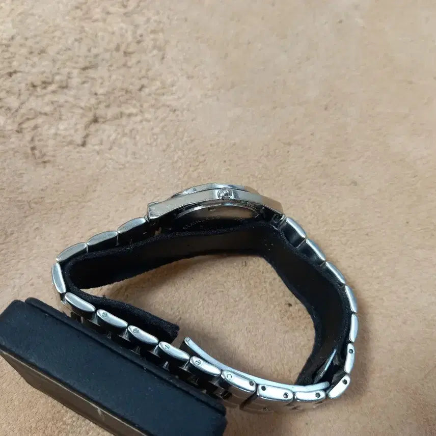 [BUNJANG] GUY LAROCHE Vintage Watch (Overhauled) / 기라로쉬 GUY LAROCHE 빈티지 시계(오버홀 제품)