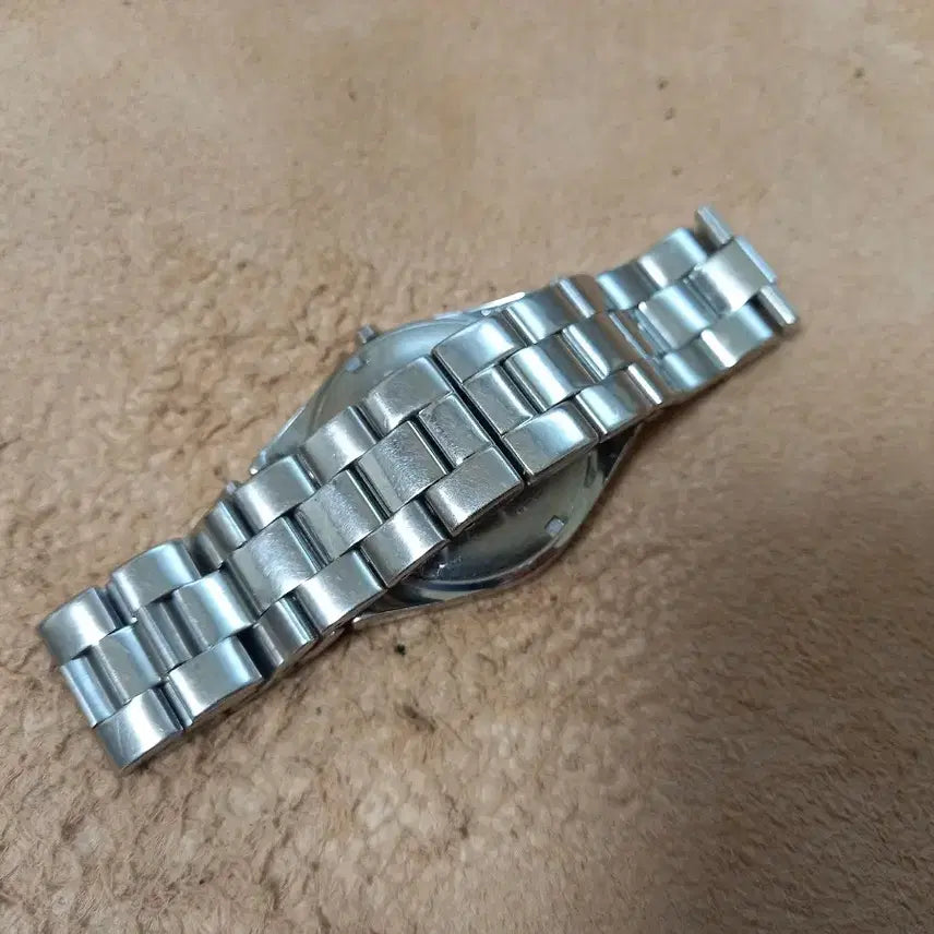 [BUNJANG] GUY LAROCHE Vintage Watch (Overhauled) / 기라로쉬 GUY LAROCHE 빈티지 시계(오버홀 제품)