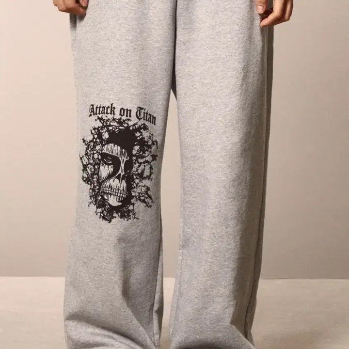 [BUNJANG] Attack on Titan SPAO Wide Sweatpants (L Size) / 진격의거인 스파오 와이드 스웻팬츠 L사이즈