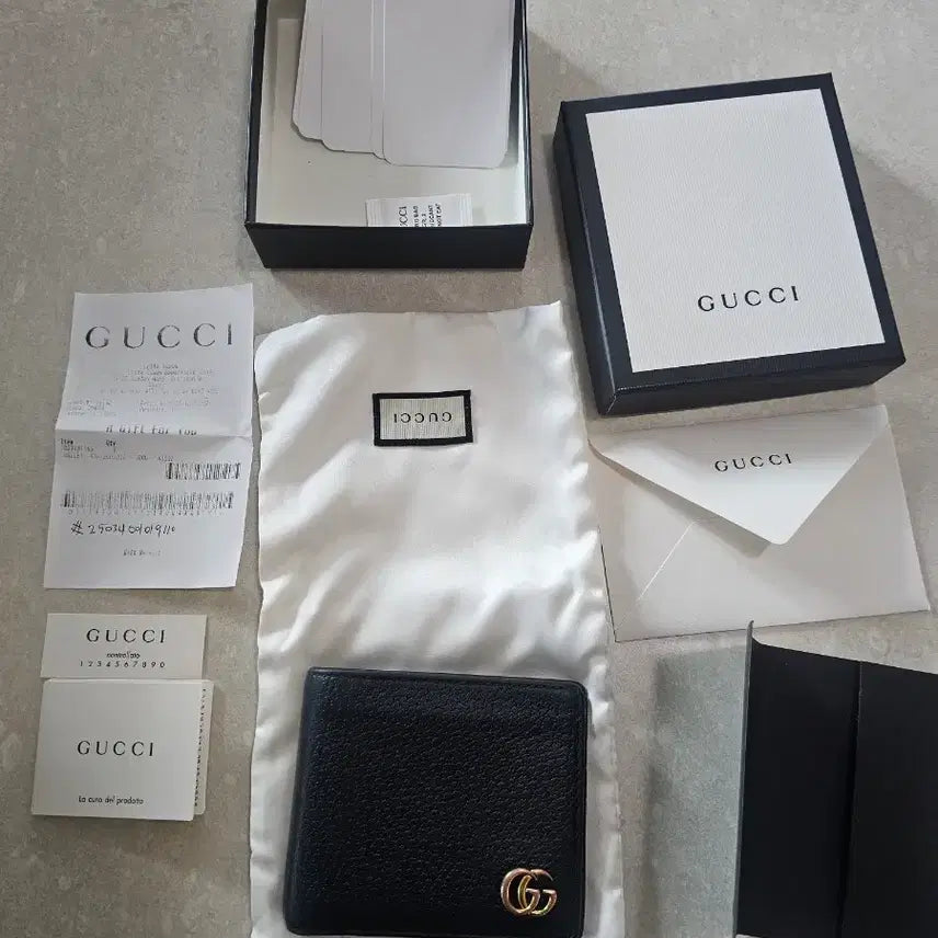[BUNJANG] Gucci GG Marmont Leather Wallet (Full Package) / 구찌 GG 마몽레더 소가죽  금장 반지갑 판매합니다(풀박스)