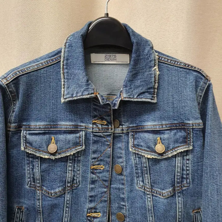 [BUNJANG] ZARA Denim Jacket / ZARA 자라 데님 간절기 청자켓