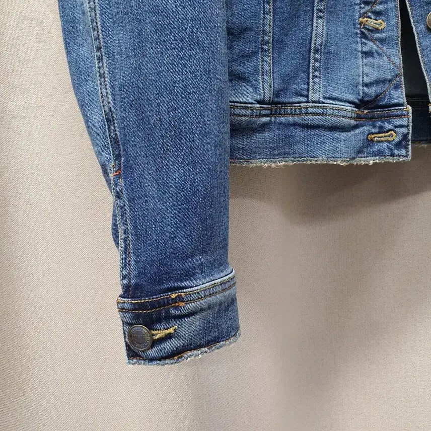 [BUNJANG] ZARA Denim Jacket / ZARA 자라 데님 간절기 청자켓