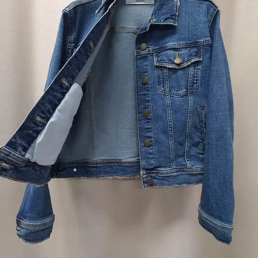 [BUNJANG] ZARA Denim Jacket / ZARA 자라 데님 간절기 청자켓