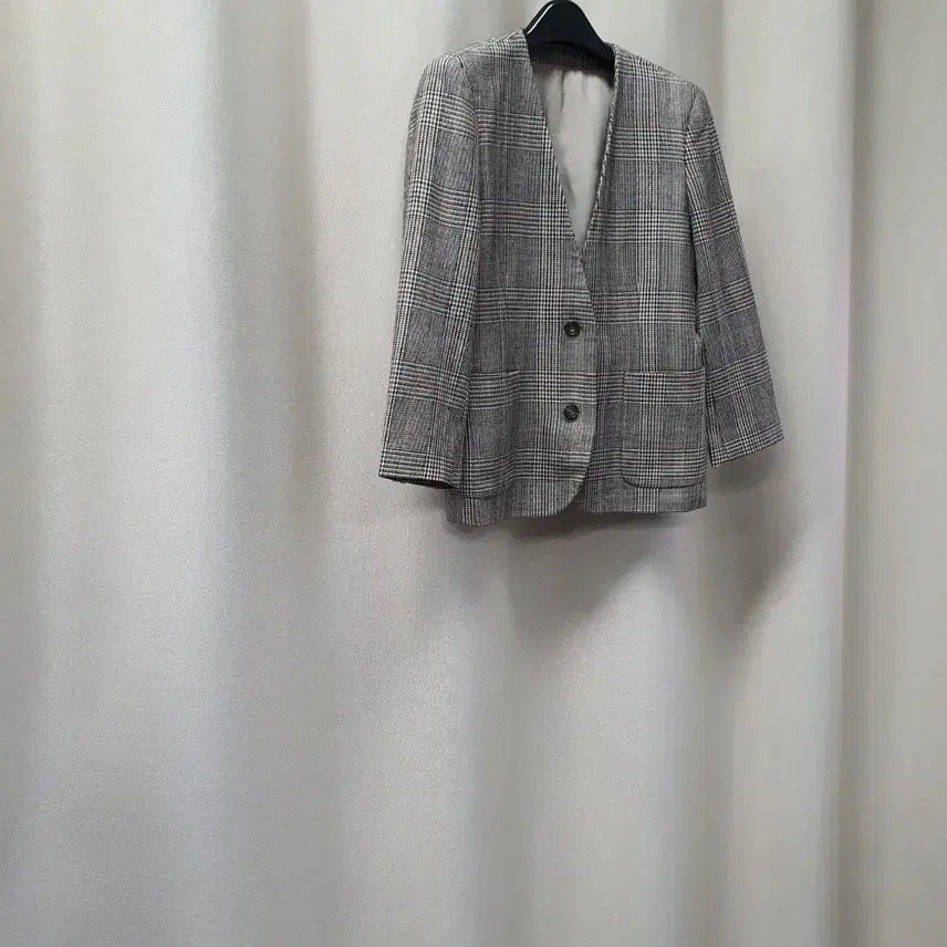 [BUNJANG] Burberry Wool Cropped Jacket / 버버리 울100 간절기 크롭 자켓
