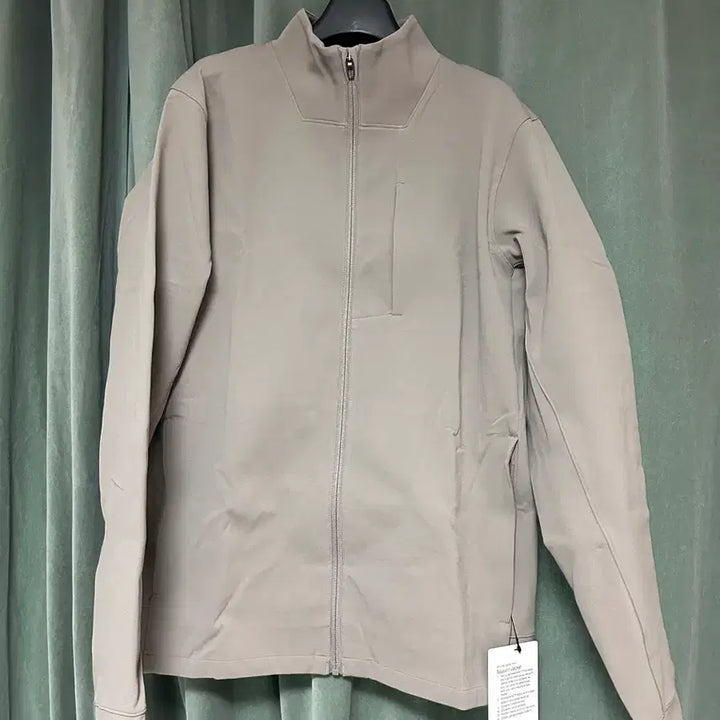 [BUNJANG] Seventeen S.Coups Lululemon Jacket / 룰루레몬 소전 재킷 - L