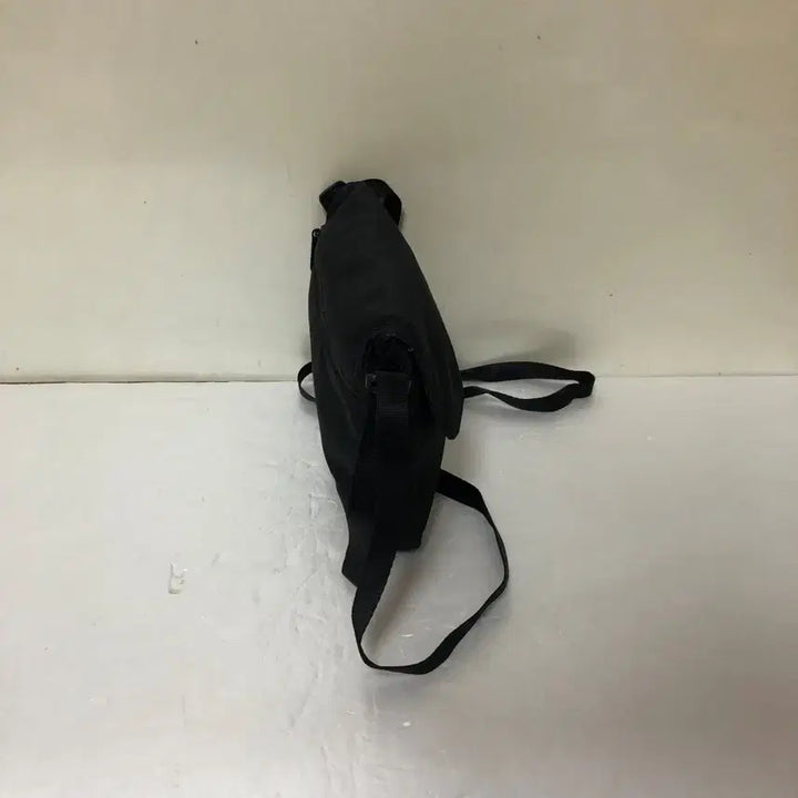 [BUNJANG] Nike Crossbody Bag / 나이키 크로스백@9930