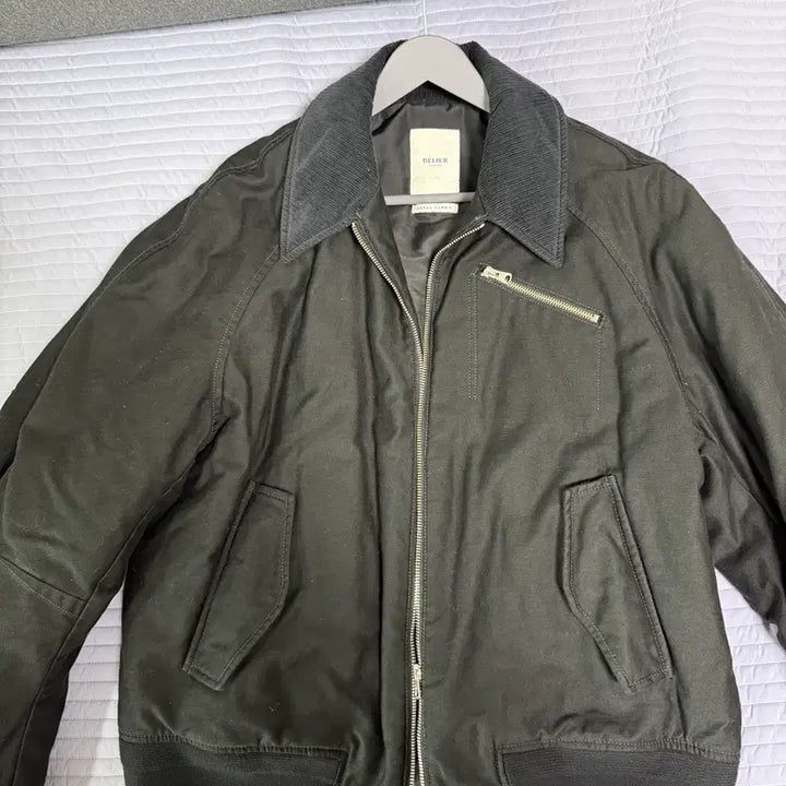 [BUNJANG] BELLE Filght Jacket (L Size) / 벨리에 플라이트 자켓(L사이즈)