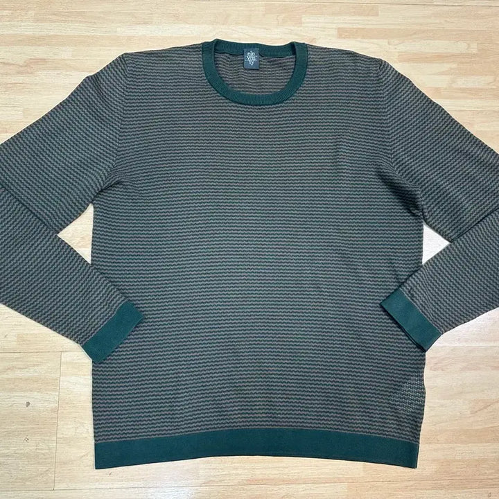 [BUNJANG] 11t ニット / 일레븐티 니트