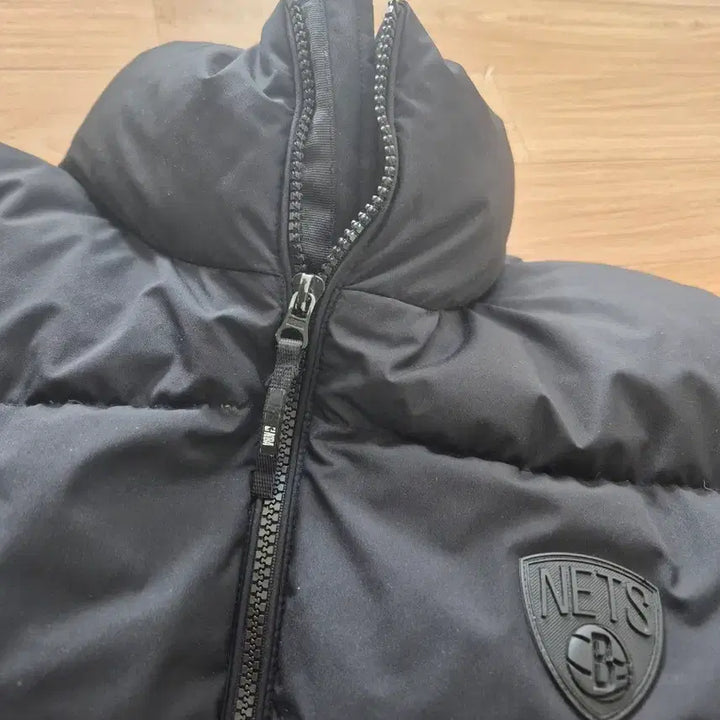 [BUNJANG] NBA Nets Padded Jacket / NBA Nets 검정색 패딩 점퍼