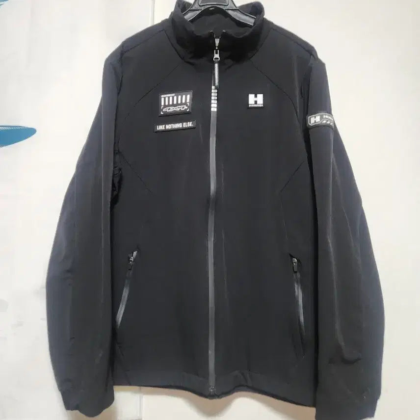 [BUNJANG] Hummel Black Fleece Zip-up (Size 100) / 남 험멜 블랙 기모 집업ㅡ100