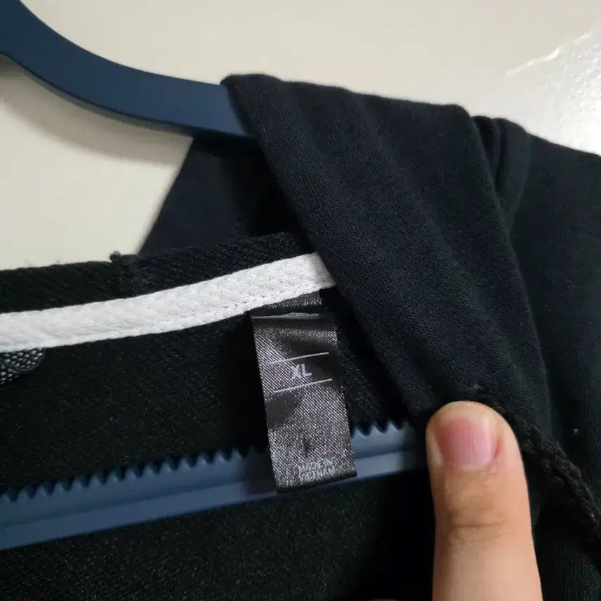 [BUNJANG] Adidas Black Fleece Hoodie / 아디다스 블랙 기모 후드집업