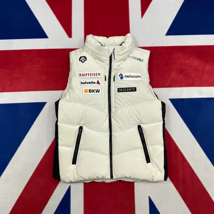 [BUNJANG] Descente Audi Duck Down Vest 90 / 데상트 아우디 덕다운 패딩조끼 90