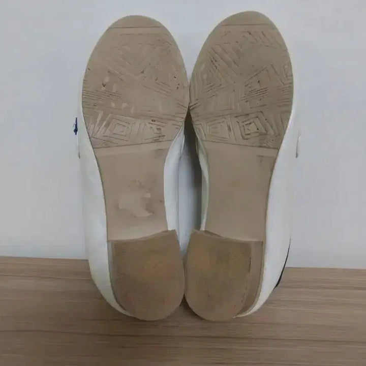 [BUNJANG] Geiger Ribbon Tassel Heels (235) / 여성 가이거 리본 태슬 구두 (235)