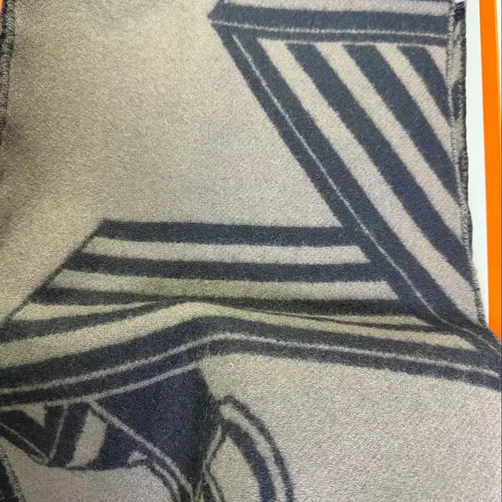 [BUNJANG] Hermes Scarf / 에르메스 목도리