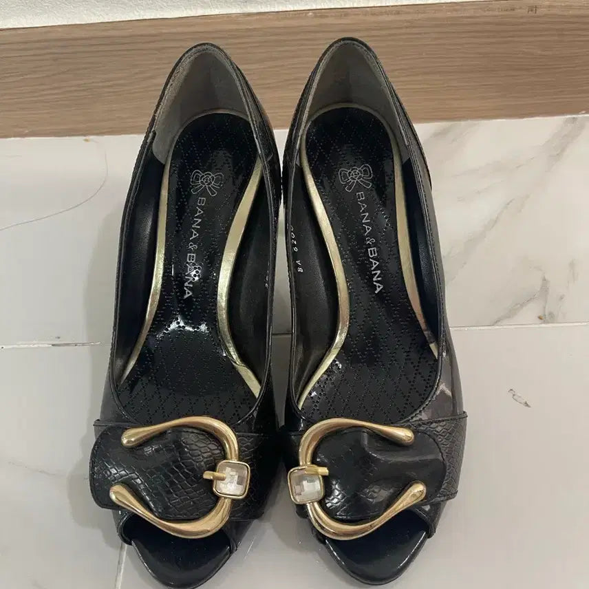 [BUNJANG] Barnabana Genuine Leather Heels / 바나바나 정품 구두 팝니다.