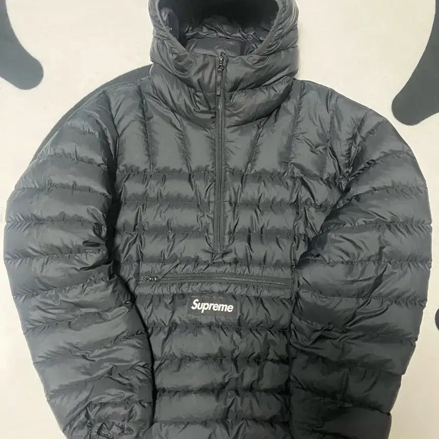 [BUNJANG] Supreme Micro Down Half Zip Hoodie Black / 슈프림 마이크로 다운 하프 집 후드 풀오버 블랙 - 24FW